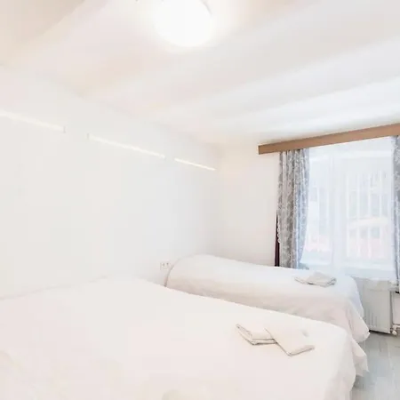 Appartamento Beautiful 2br House W/ac 400meters Taksim Square Provincia di Istanbul