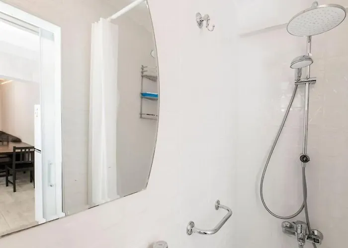 公寓 Beautiful 2br House W/ac 400meters Taksim Square