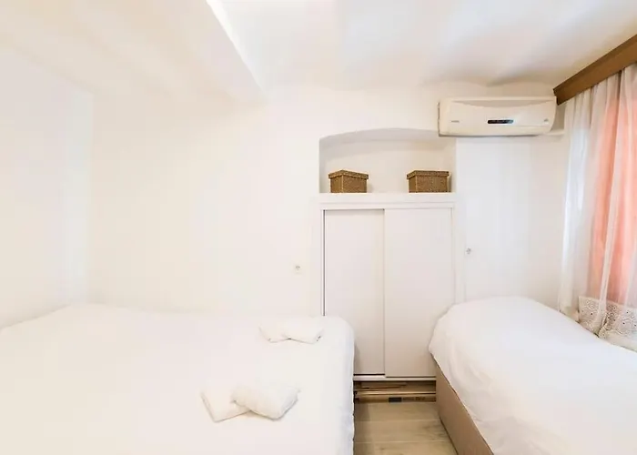 Beautiful 2br House W/ac 400meters Taksim Square 公寓 伊斯坦布尔