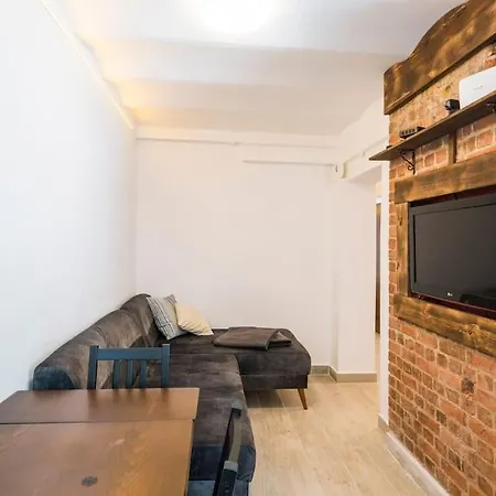 Daire Beautiful 2br House W/ac 400meters Taksim Square